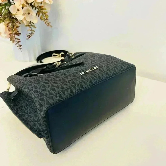 Michael Kors Emilia Small Satchel Crossbody Bag Black MK Signature - Picture 5 of 10